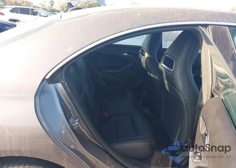 2018 Mercedes-Benz Cla 250 из США, поврежденный, VIN WDDSJ4EB1JN659139